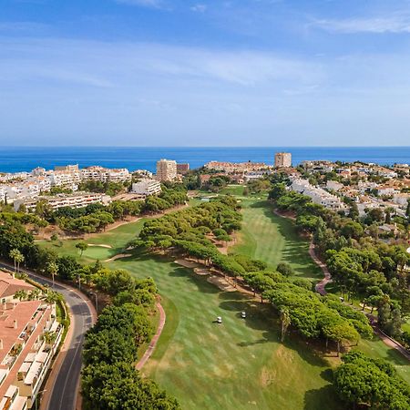 Fabulous Golf Front Apartment With Pool And Seaview Benalmádena Kültér fotó