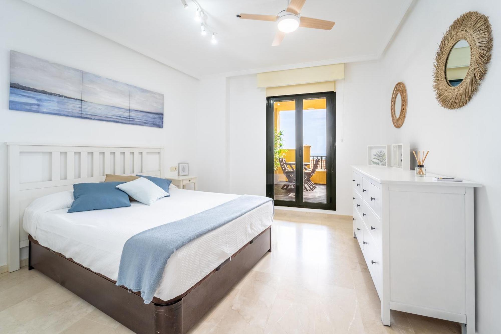 Fabulous Golf Front Apartment With Pool And Seaview Benalmádena Kültér fotó